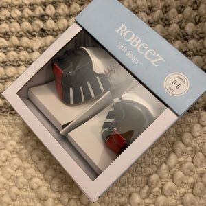Robeez baseball booties size 0-6 months
